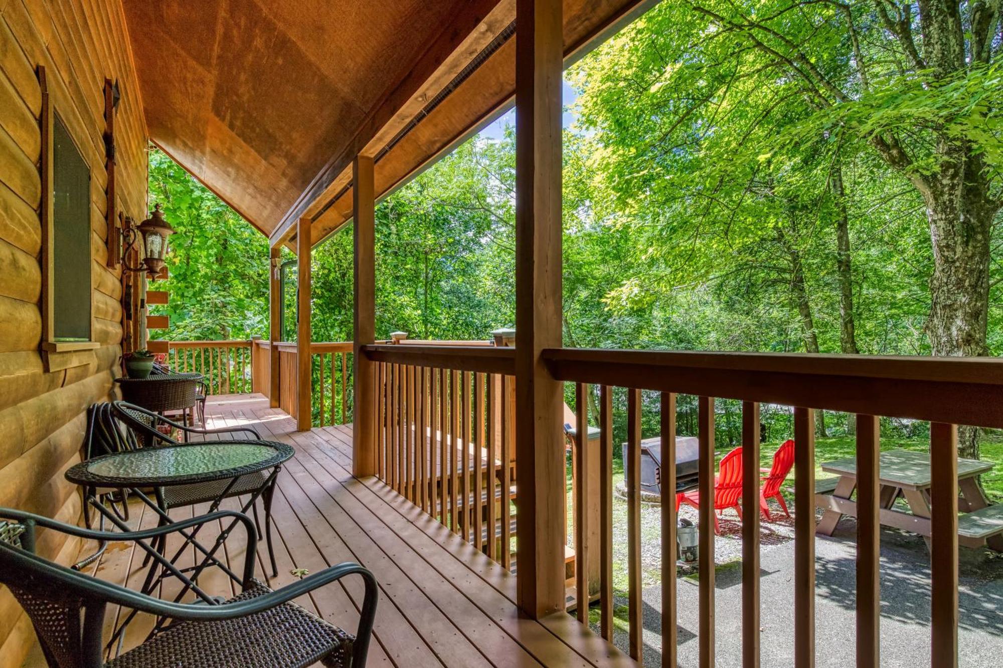 Magical Moments, Hot Tub, Wifi, 1089 Free Tickets Each Paid Day, Dollywood And More Гатлинбург Экстерьер фото